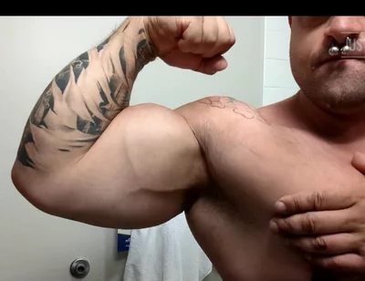A Flexing Focused Video? I Know, It's Been Awhile