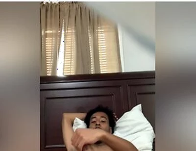Kingguddah Showing Off His Dick