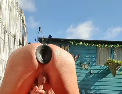 Buttplug in the Garden