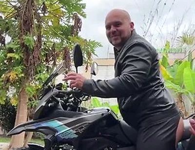 Huge Creampie In Outdoors On The Bike