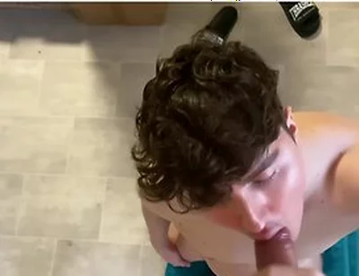 Swallowing Huge Load From Big Uncut Cock