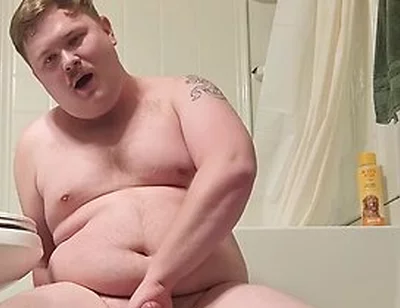 Bottom Rides Dildo And Gets Verbal
