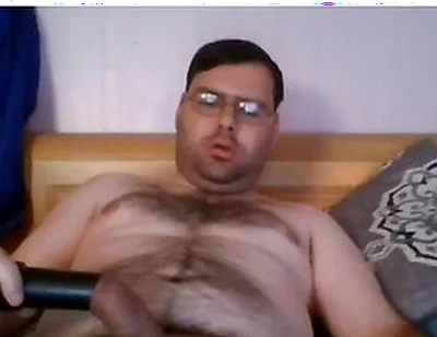 Nerdybibear - Vacuum Sucking