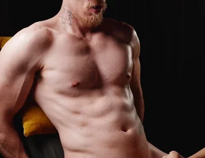 Muscular Aussie Straight Got Edged with Sounding