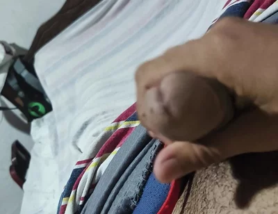 Skinny Mature Masturbates at Home While His Neighbors Are at the Bar