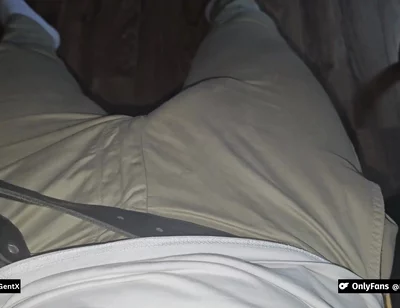 German Dirtytalk! Boss in Homeoffice Gets Horny & Strokes His Massive Cock