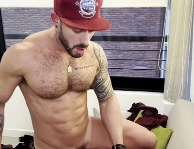Tattooed Man Lover of My Cock