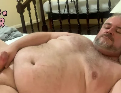 Chubby Stepdaddy blows a big horny load for you