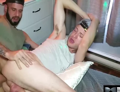 Inked Gay Jumps Into Bottom Tight Hole - Romeo Davis And Edward Terrant