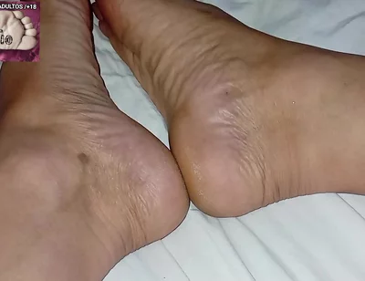 Gresopio in Male Feet 16