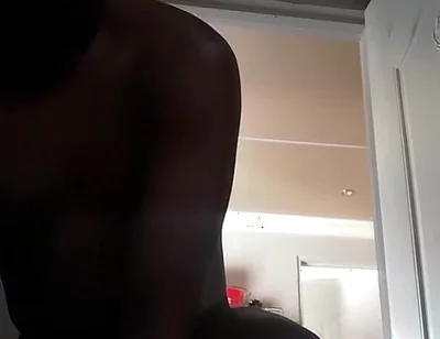 Watch Me Get Naked