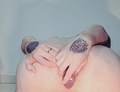 Fist Fuck, Hollow Plug and Huge Dildo