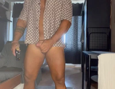 If You Like Me. Bisexual Bodybuilder Wank Solo