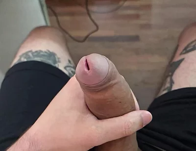 Suck That Big Penis - More on - Lkingsbr1