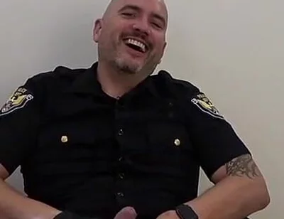 Sph From Uniformed Passport Control Officer