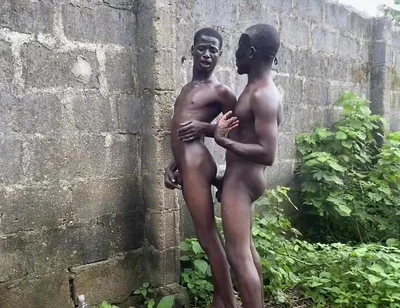 Brown with a Farmer in the Bush Fucking