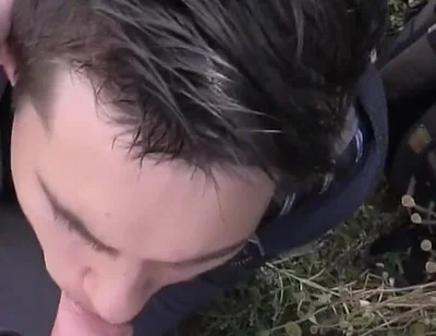 Amateur Student Deepthroats Cock