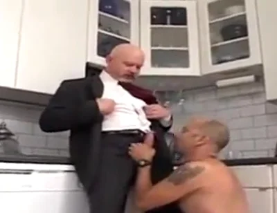Biker sucking big cock cum