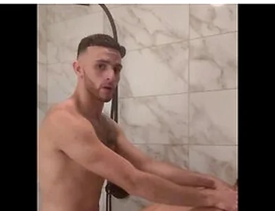 Chrispapixl Pounded His Bf Amirpounding In The Shower