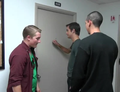 Reality Dudes - These Guys Figure Out How to Make Money Real Quick with Dick Dorm