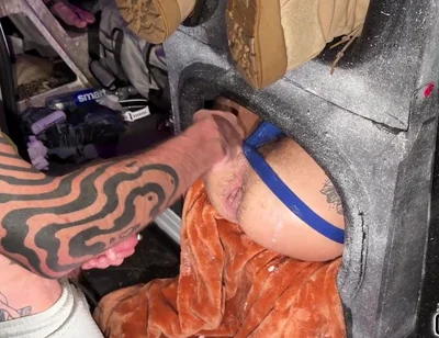 The Fist Van Cum Dump Van Anal Group Sex Fisting