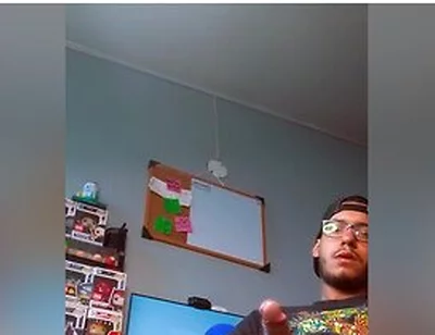 Cum Gamer In The Office Showing His Ass And Filling It With Sperm
