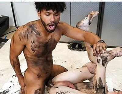 Hot Latino Driver Rodrigo El Santo Seduces Soccer Player Eric Deen And Fucks Him Hard - Dick Rides