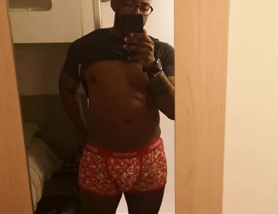 Just Show You My Room and Then Going to Paris Tomorrow Hopefully My Airbnb Has Great Views