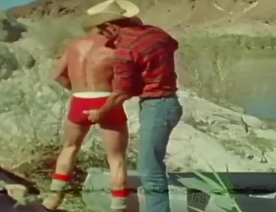 Holtzs Canoe Tease