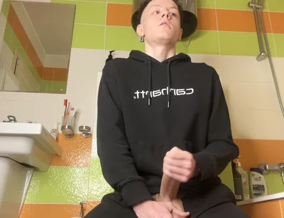 Hot Twink's Naughty Solo Stroke