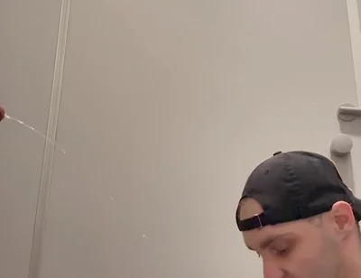 Gay Skinhead Kinkysirius Take a Gold Shower Public Toilet