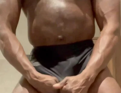 Sexy Black Muscle Stepdad Vibrating Sex Toy Wank