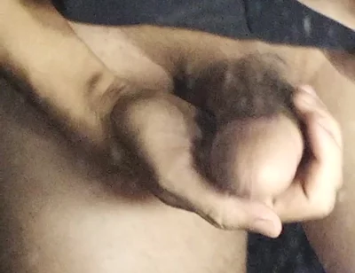 New Pictures of an Arab Penis After Showering