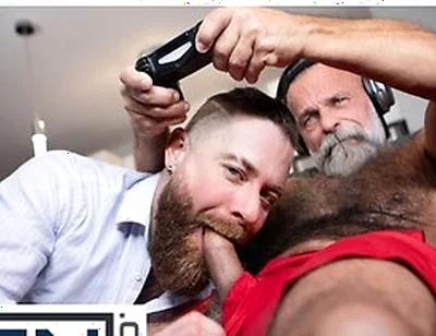 Men - Stepdaddy Cakes Sucks His Boyfriend Stepdaddy Johns Dick While He Is Gaming, Then Takes A Ride