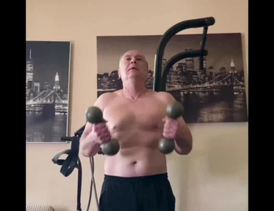 Jerking off and Gym
