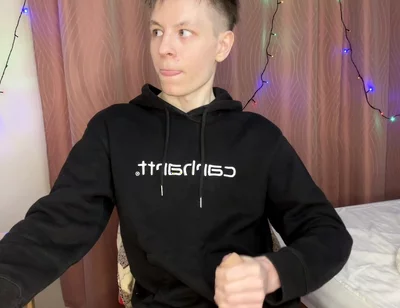Twink Prostate Tingles During Intense Solo Hand Pump