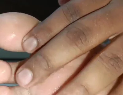 Oiled up Solo Smooth Foot Fetish Tease