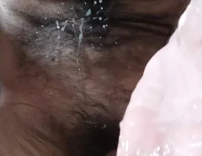 I Masturbate and Cum on My Hairy Body