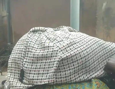 Cum Fast Before Chubby Ass Stepsister Come Back to Work Part 2