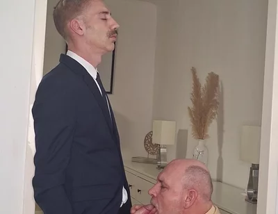 Sucked off From Stepdaddy