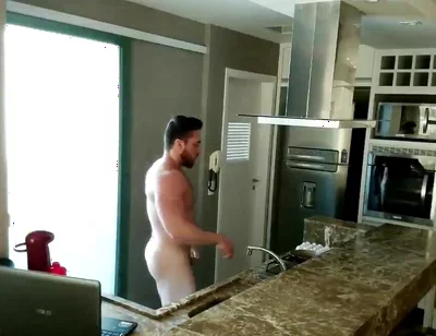 Bodybuilder: Blond, Rabudo, Enjoying in the Kitchen