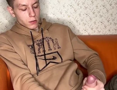 Edgy Twink Squeezes Balls Intense Squirt Out