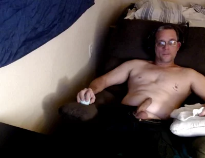 Dubesnackes Masturbating #3